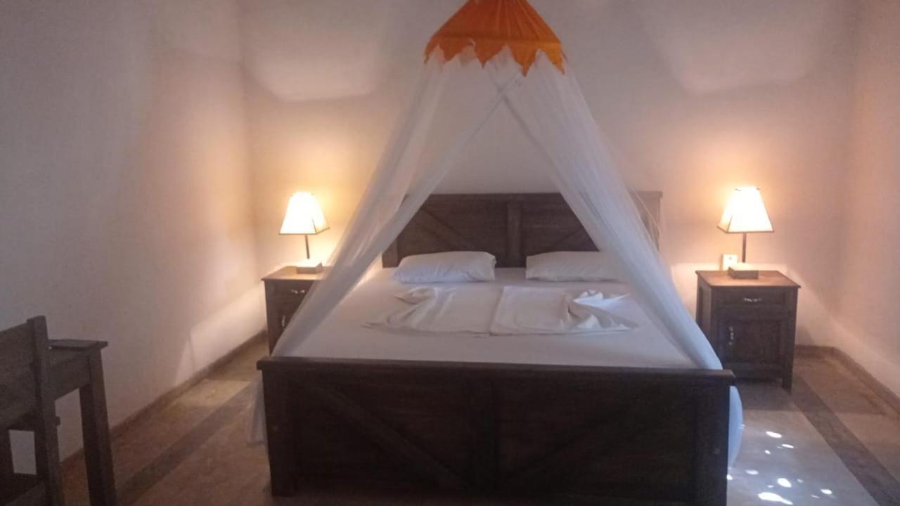 Villa Surya Lagoon Village *